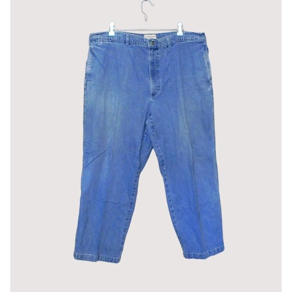 Roundtree & Yorke Jeans 42 x 28 Blue Denim Straight Leg 100% Cotton - Picture 1 of 5
